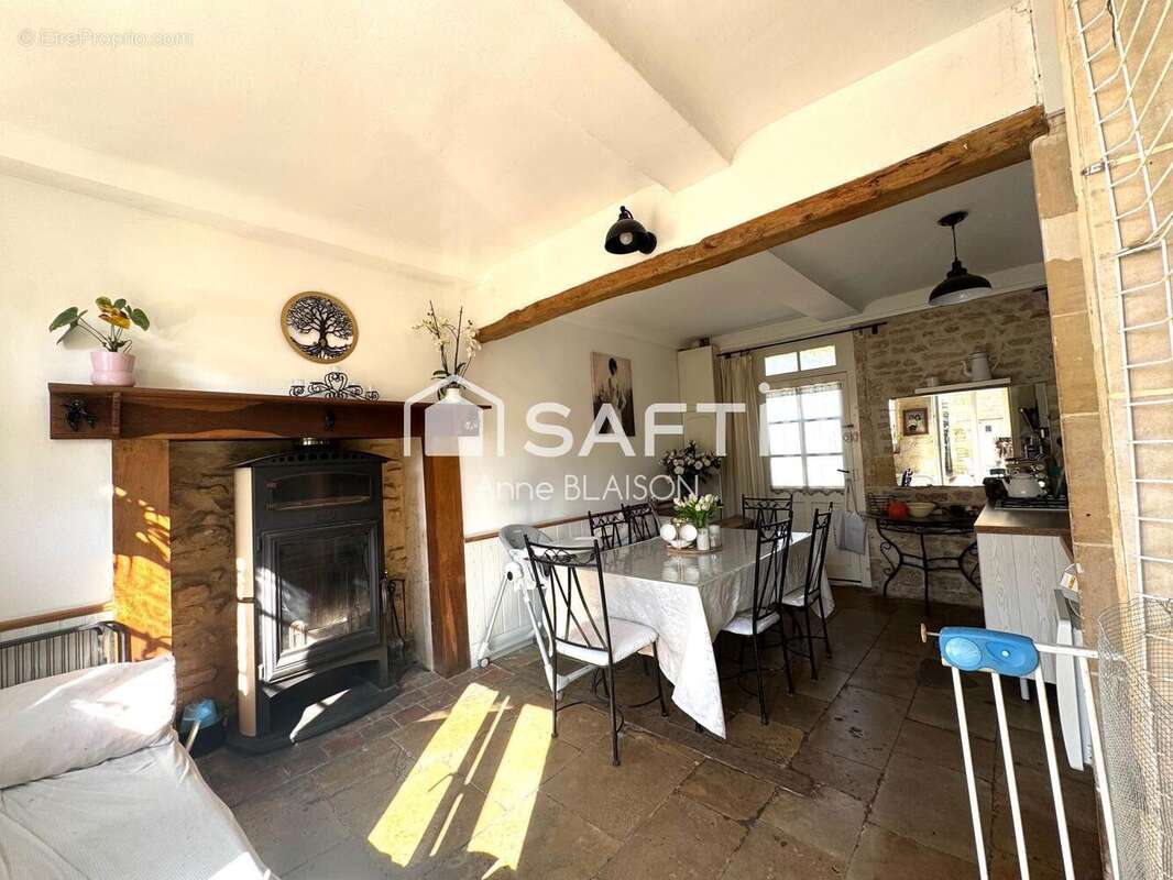 Maison 128 m² à Reviers  - photo 5