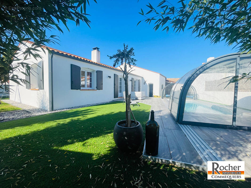 Maison à COMMEQUIERS