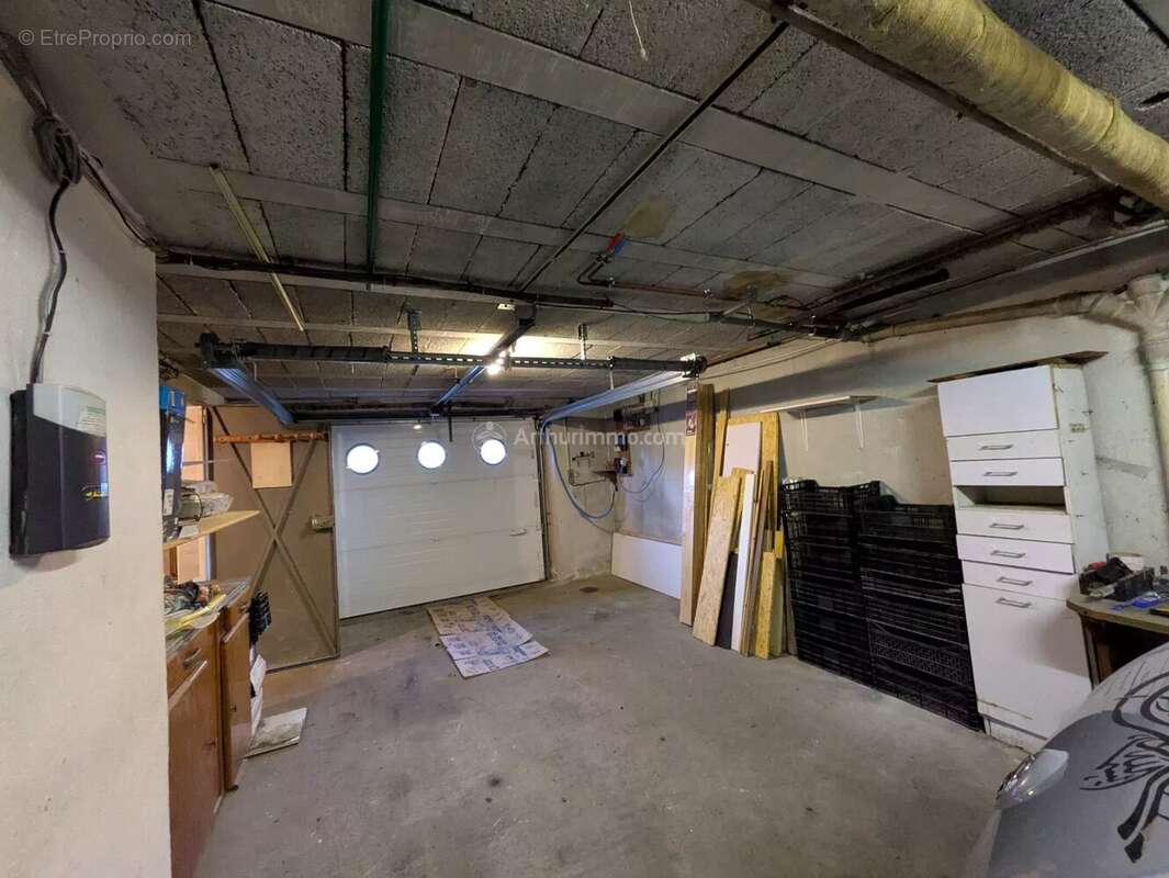 Maison à NEUFCHATEAU