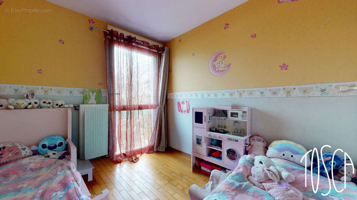 Appartement à THIAIS