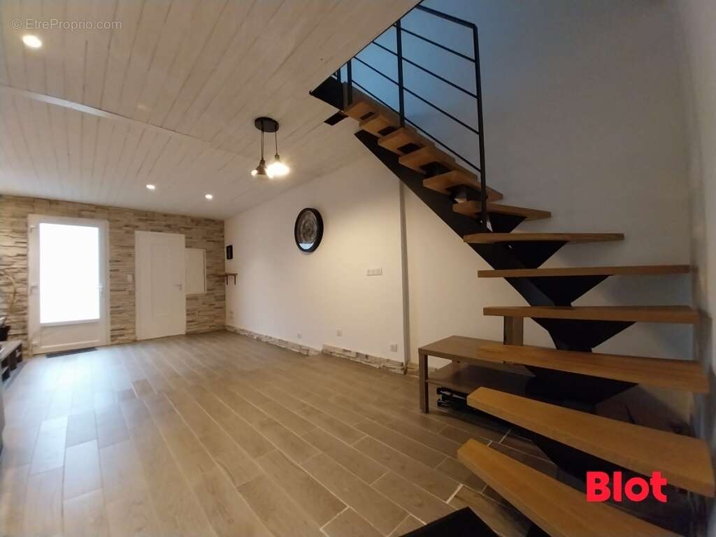 Maison à SAINT-NICOLAS-DE-REDON