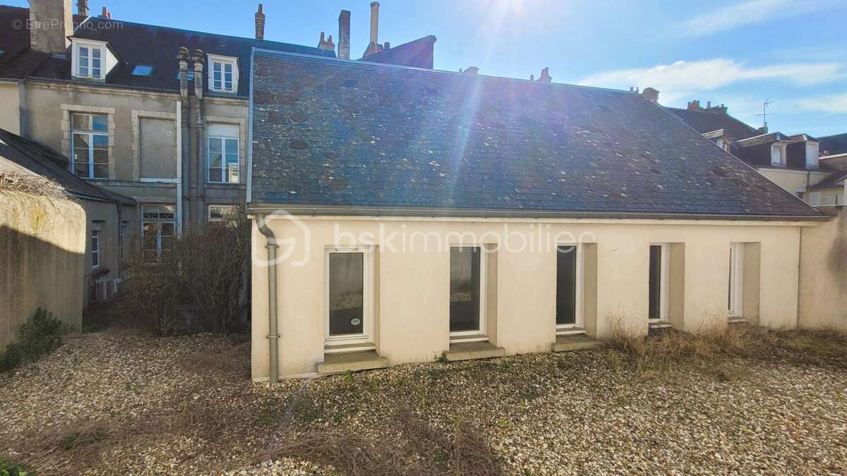 Commerce à CHATEAUDUN