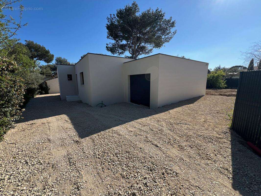 Maison à LES ANGLES