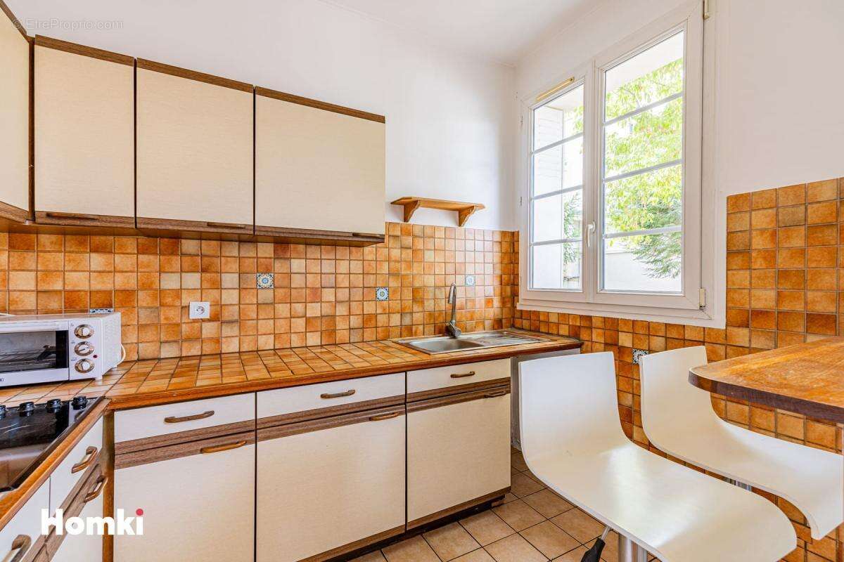 Appartement T2 de 38 m² à Asnières-sur-Seine 92600, Rue Pierre Joigneaux - photo 4