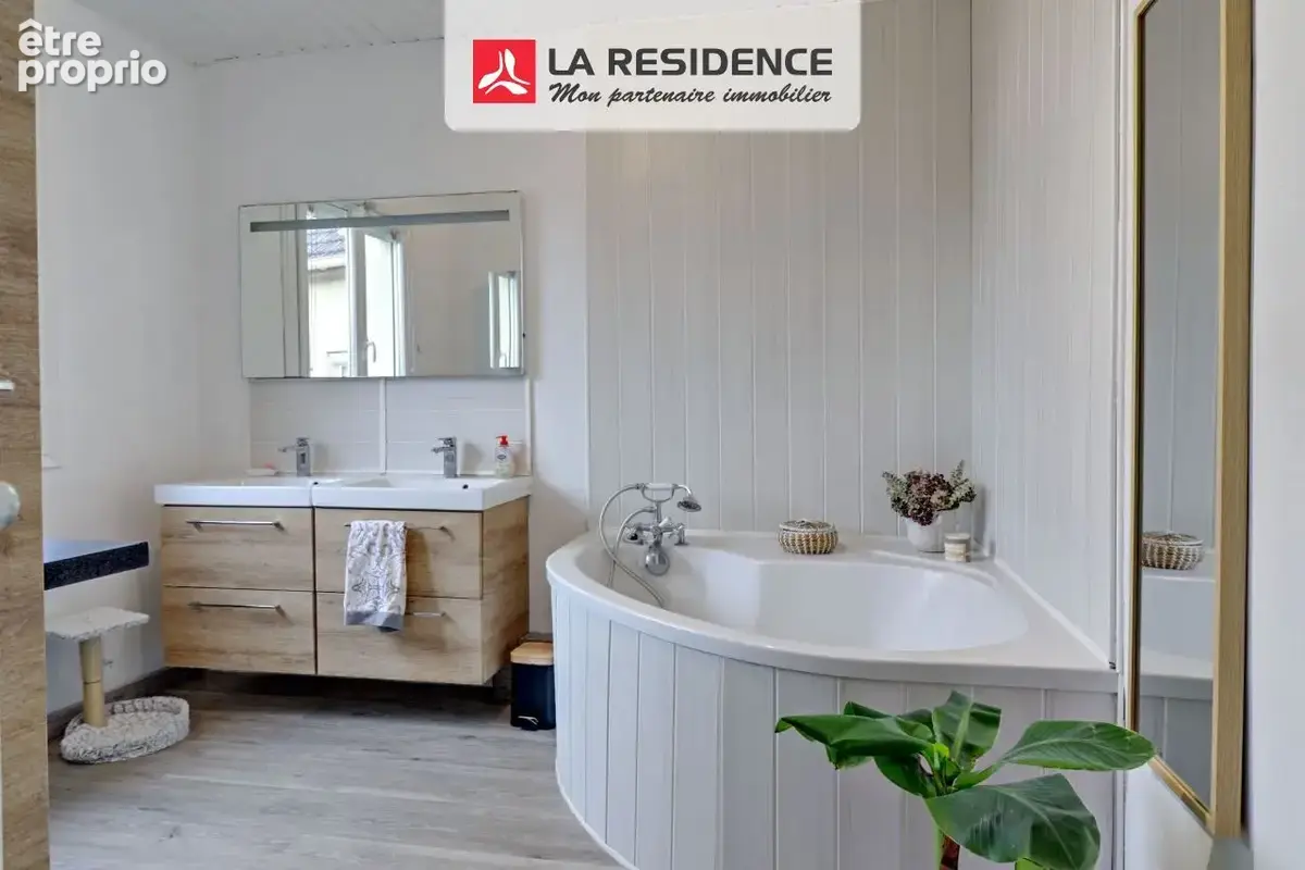 Maison 9 pièces 190 m² à vendre à Guainville (28260) - photo 8
