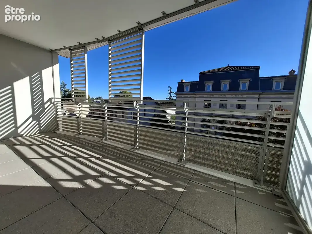 Appartement T4 lumineux avec terrasse et garage   Centre de Quincieux - photo 16