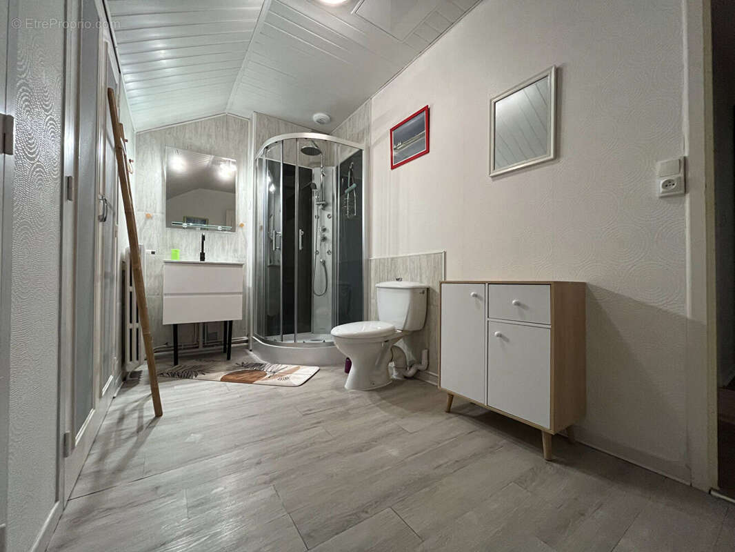 Maison à ARPAJON-SUR-CERE