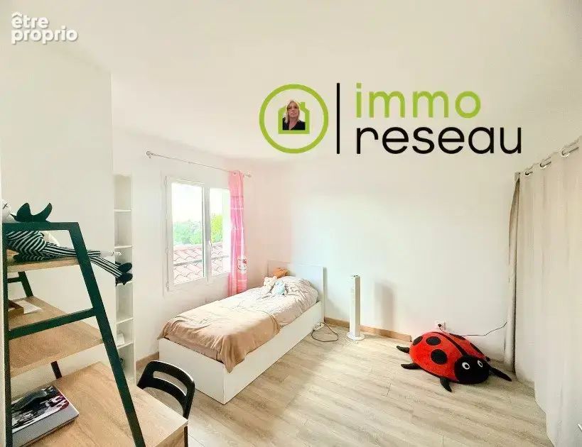 Maison 5 pièces 104 m² à vendre à Villars-Les-Dombes (01330) - photo 3
