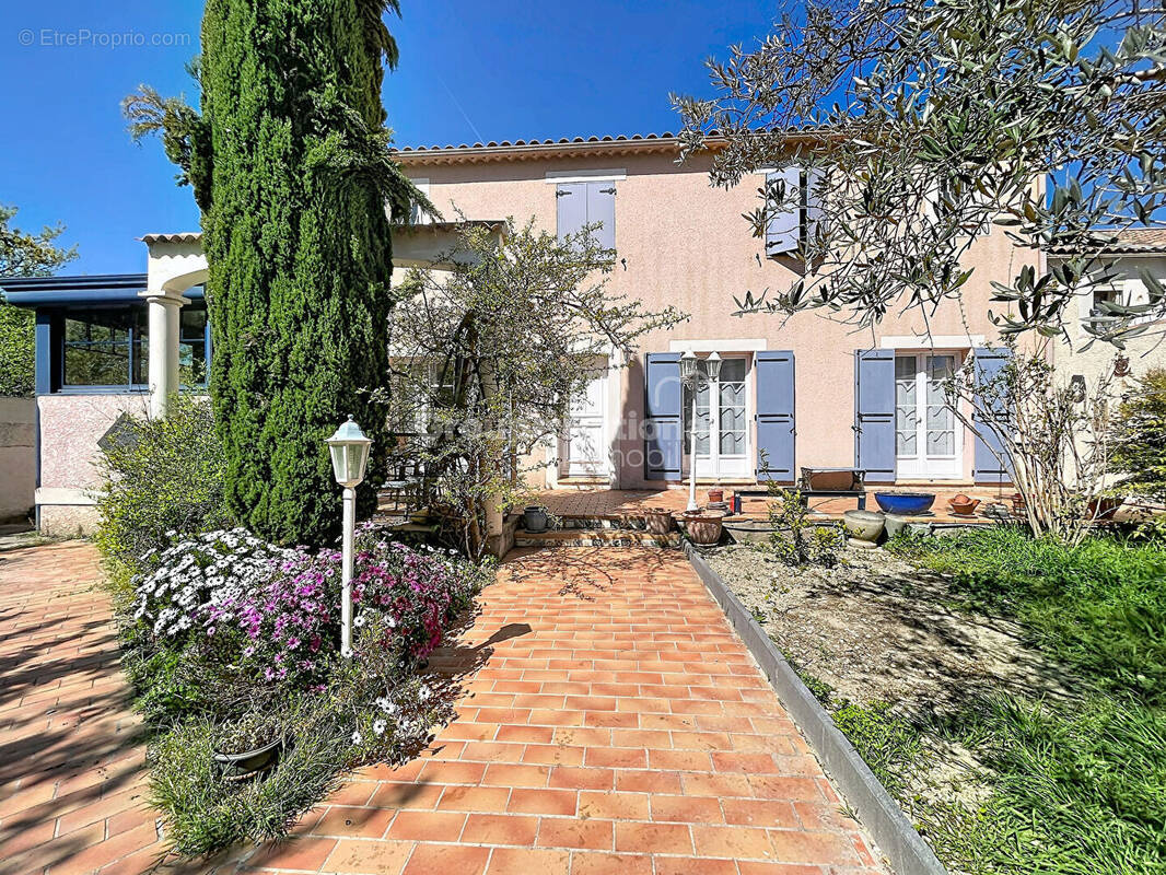 Maison à AVIGNON