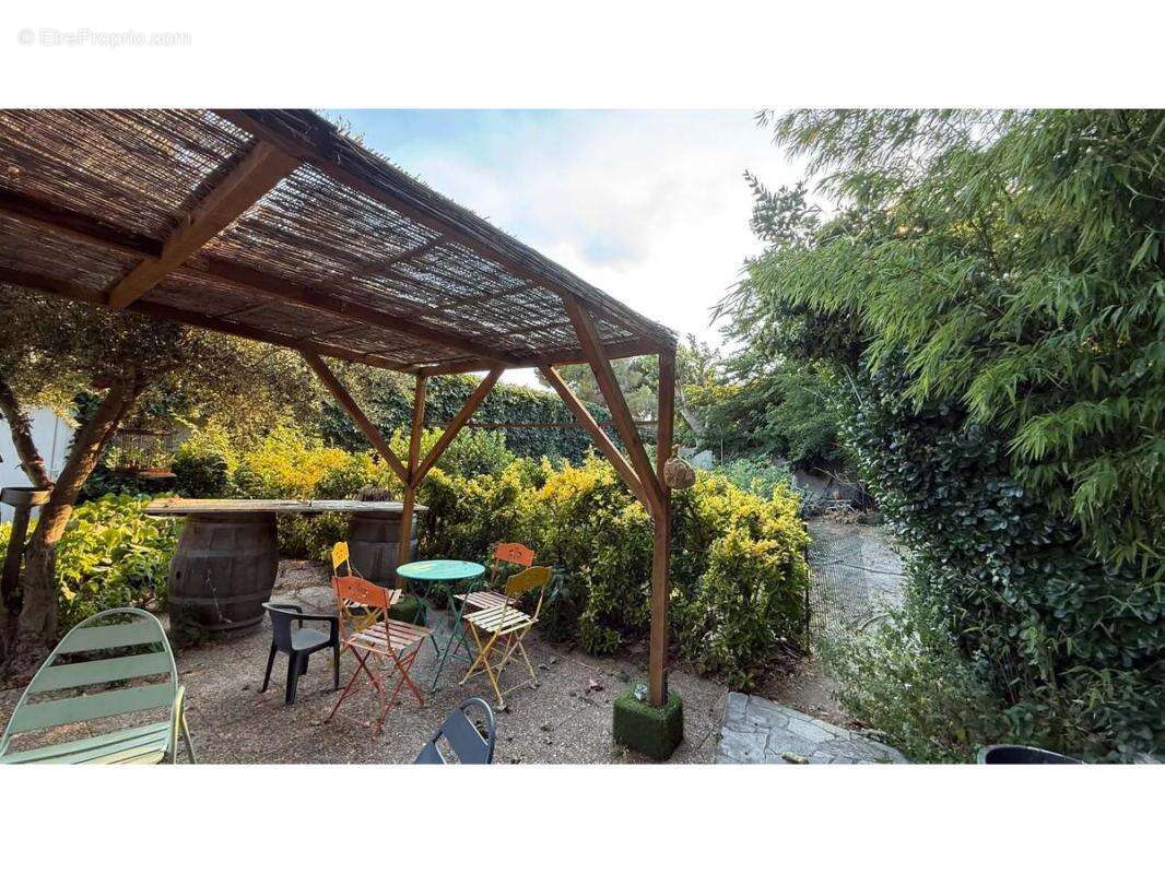 Maison 247 m² à Narbonne  - photo 11