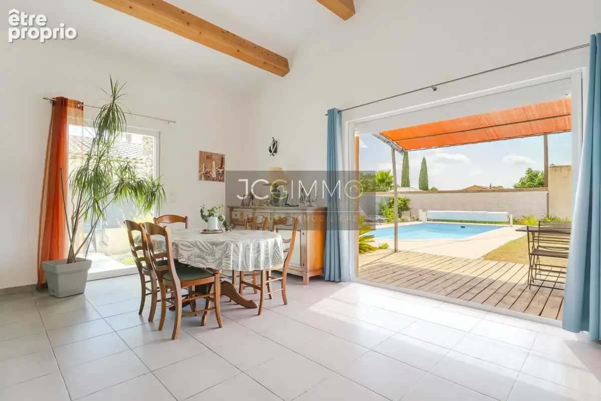 Villa de plain-pied 115m2 - 4 chambres, piscine et garage ! - photo 2