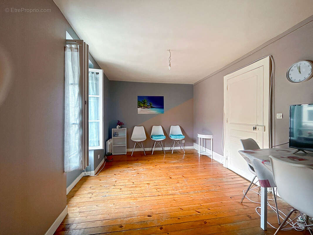 Appartement à MANTES-LA-JOLIE