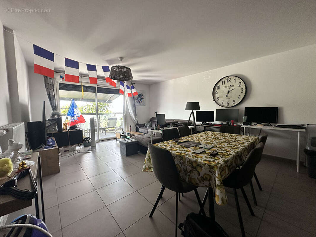 Vétraz-Monthoux : Appartement 4 pièces en rez-de-chaussée 79.32 m² avec terrasse de 31.61 m² - photo 8