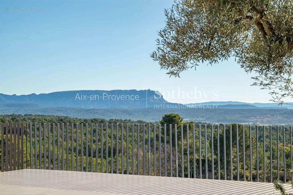 Maison à AIX-EN-PROVENCE