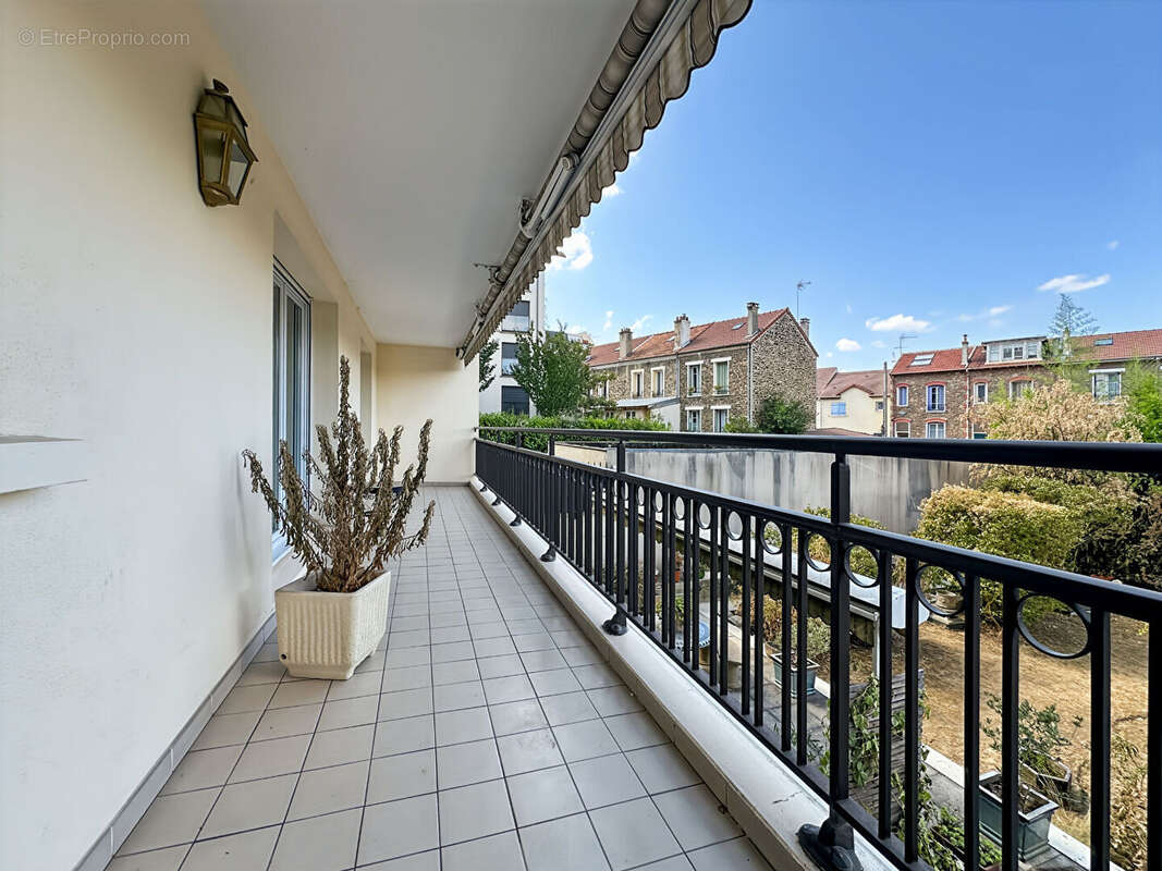 Appartement T3 Hypercentre avec Terrasse et Box - photo 2