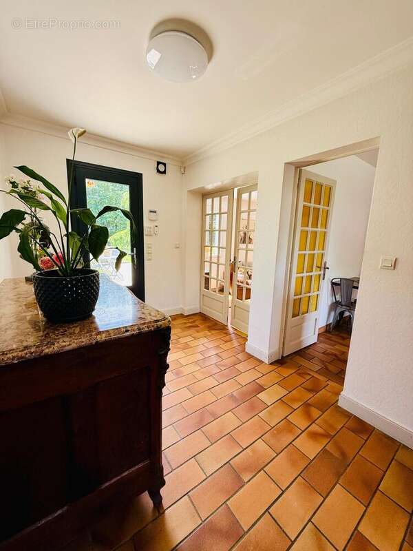 Photo 2 - Maison à VOUILLE