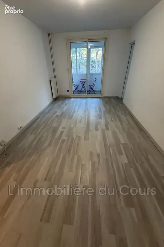 Appartement 73 m² à Martigues  - photo 2
