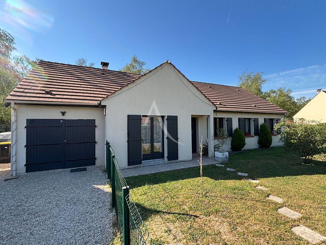 Maison à LAMOTTE-BEUVRON