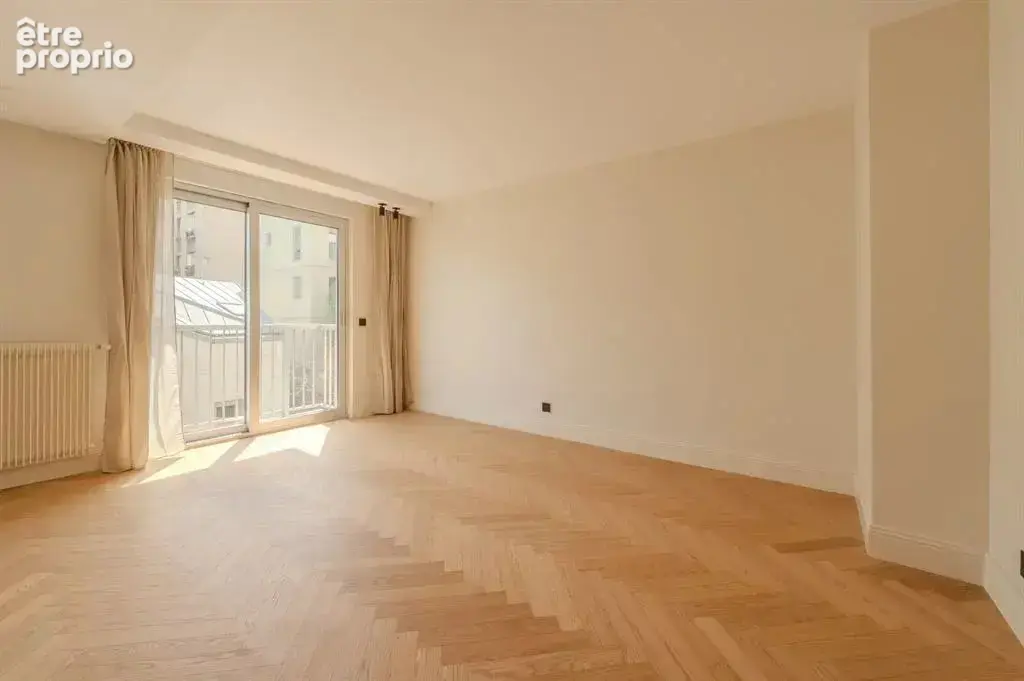 Paris 15 - Convention/Vaugirard - Appartement 2p - Balcon - photo 4