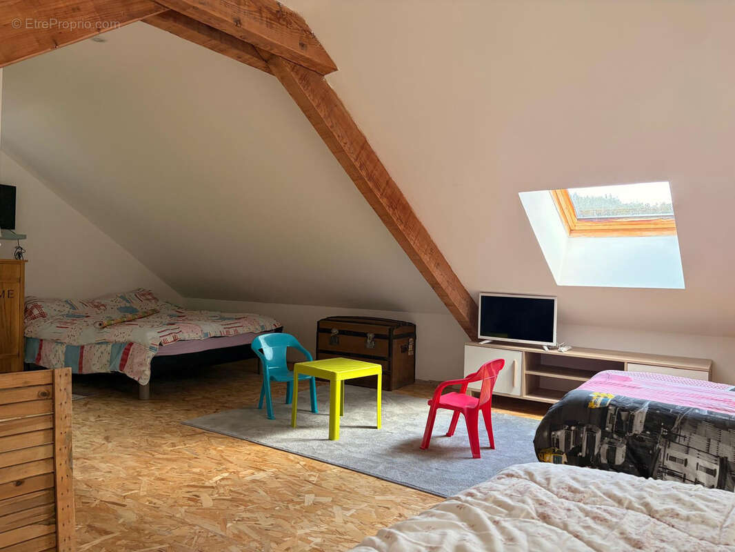 Maison à LAVEYRUNE
