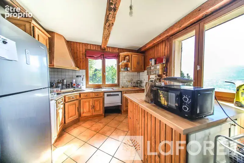 ** maison type 9 - embrun - 9 pièces - photo 10