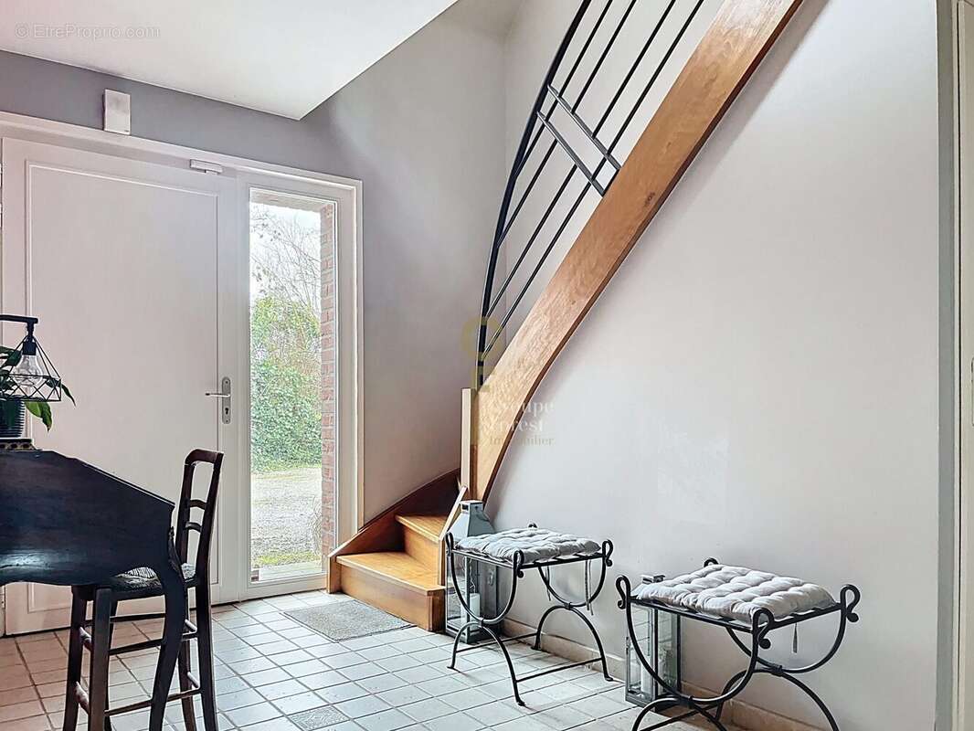 Maison à QUESNOY-SUR-DEULE