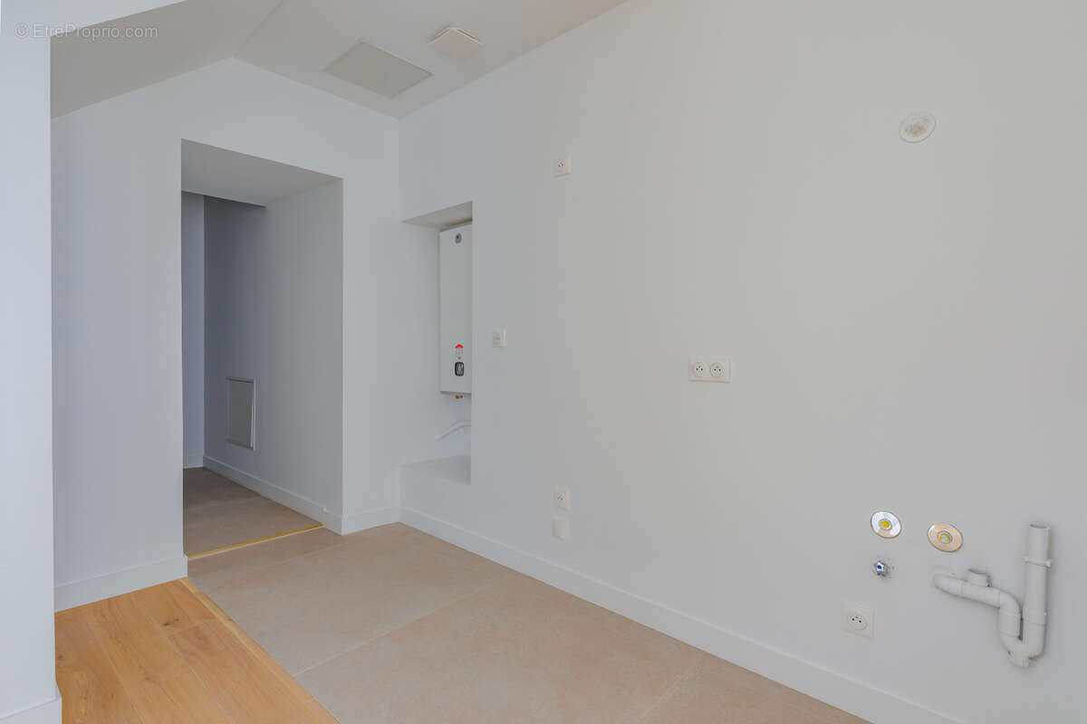 Appartement à SAINT-GENIS-LAVAL