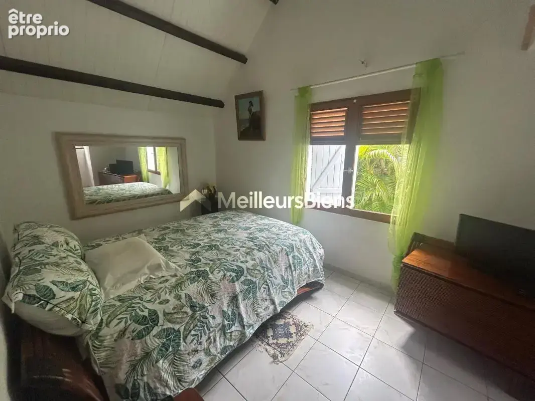 Maison 5 pièces 145 m² à Saint François, terrain de 447 m² - photo 4
