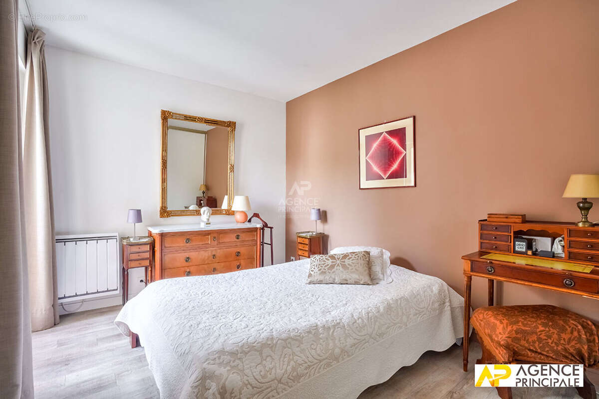 Appartement à MAISONS-LAFFITTE