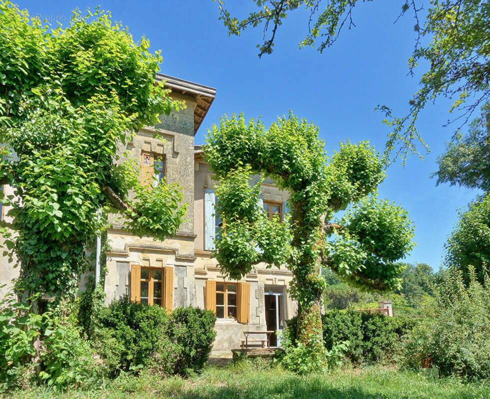 Maison à QUINSAC