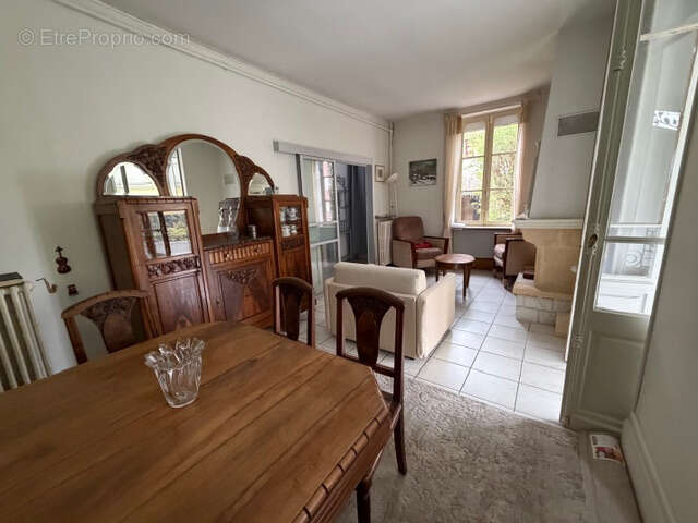 Maison à COMBRONDE