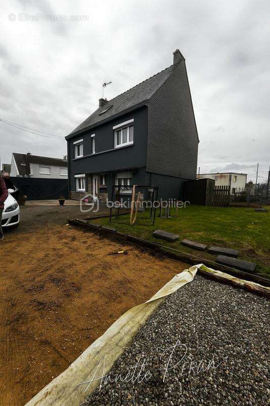 Maison à LOCMIQUELIC