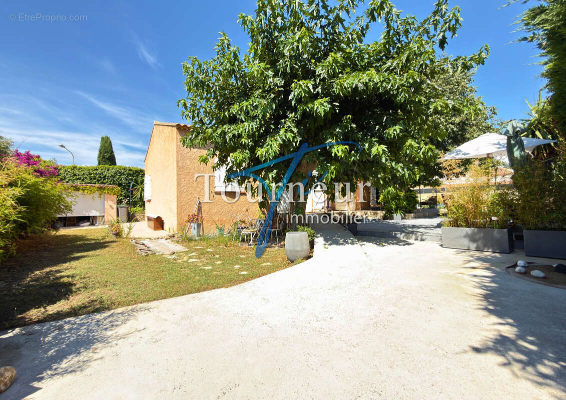Maison à SANARY-SUR-MER