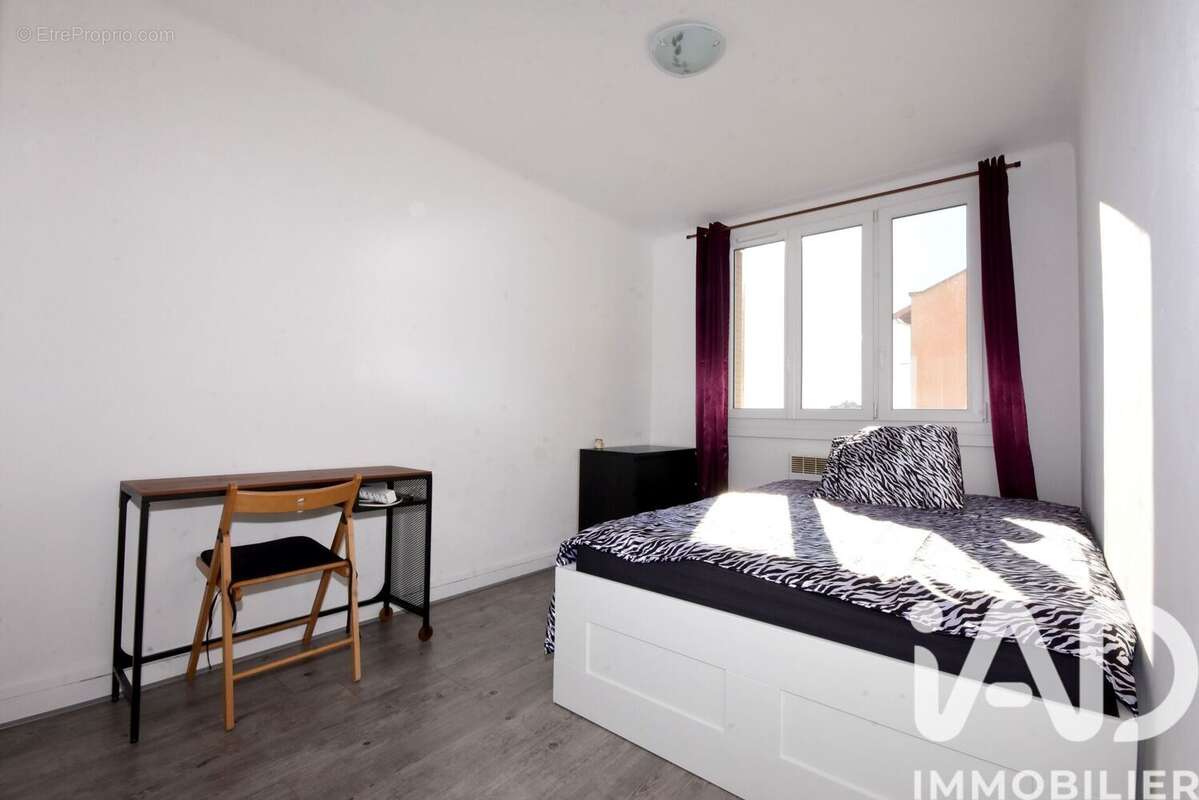 Photo 6 - Appartement à VENISSIEUX
