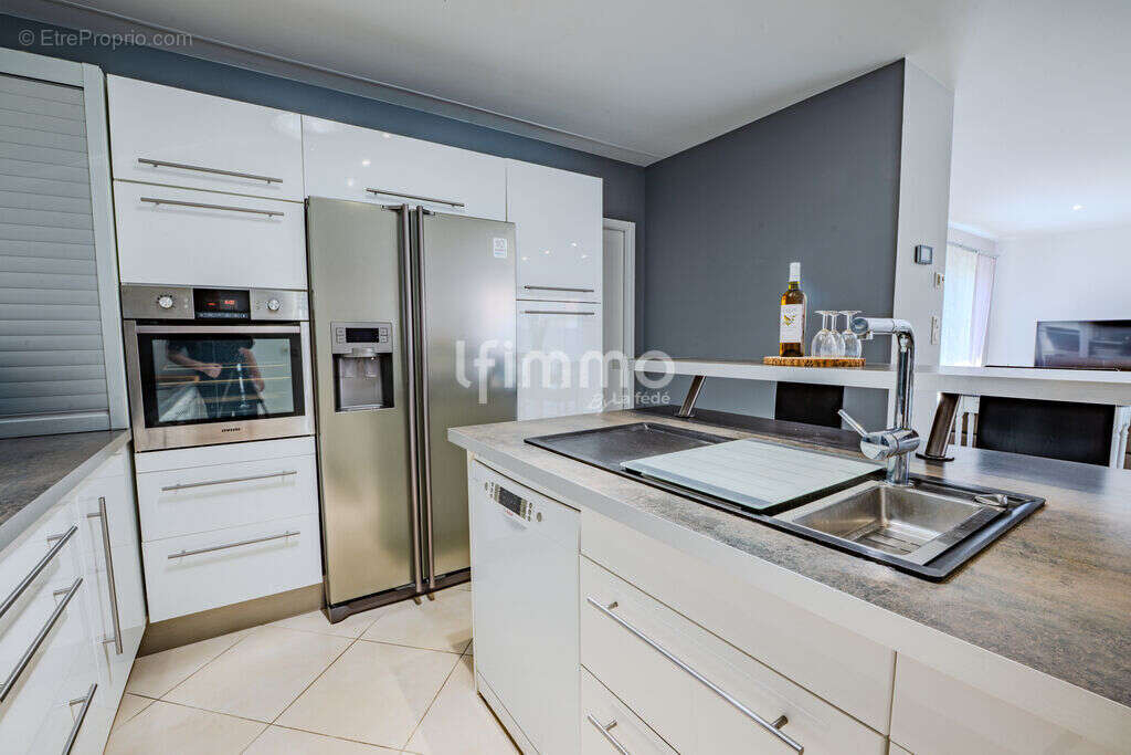 Maison individuelle de plain-pied avec garage et piscine - photo 5