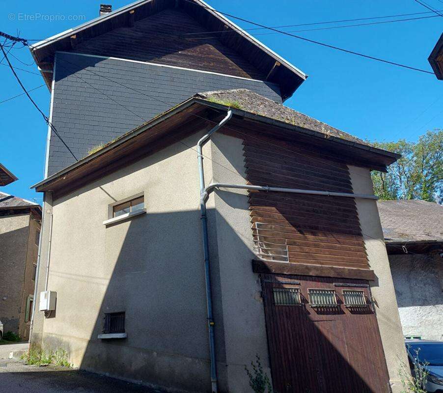 Maison de village 6P 147 m2 CHAMOUX-SUR-GELON (73390) - photo 17