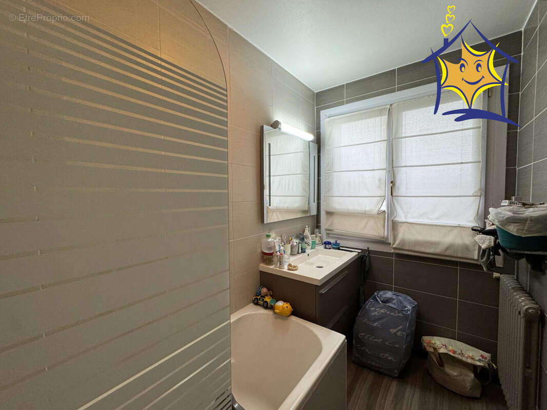 Appartement à VIRY-CHATILLON