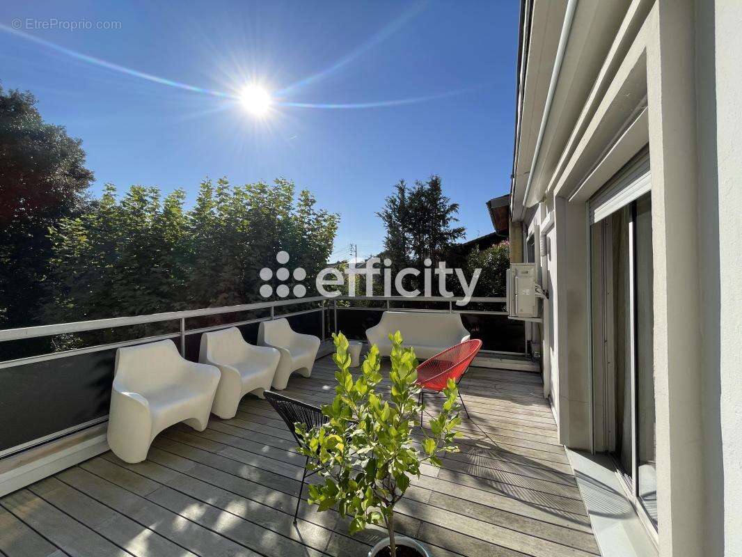 Maison 238 m² à Bordeaux  - photo 8