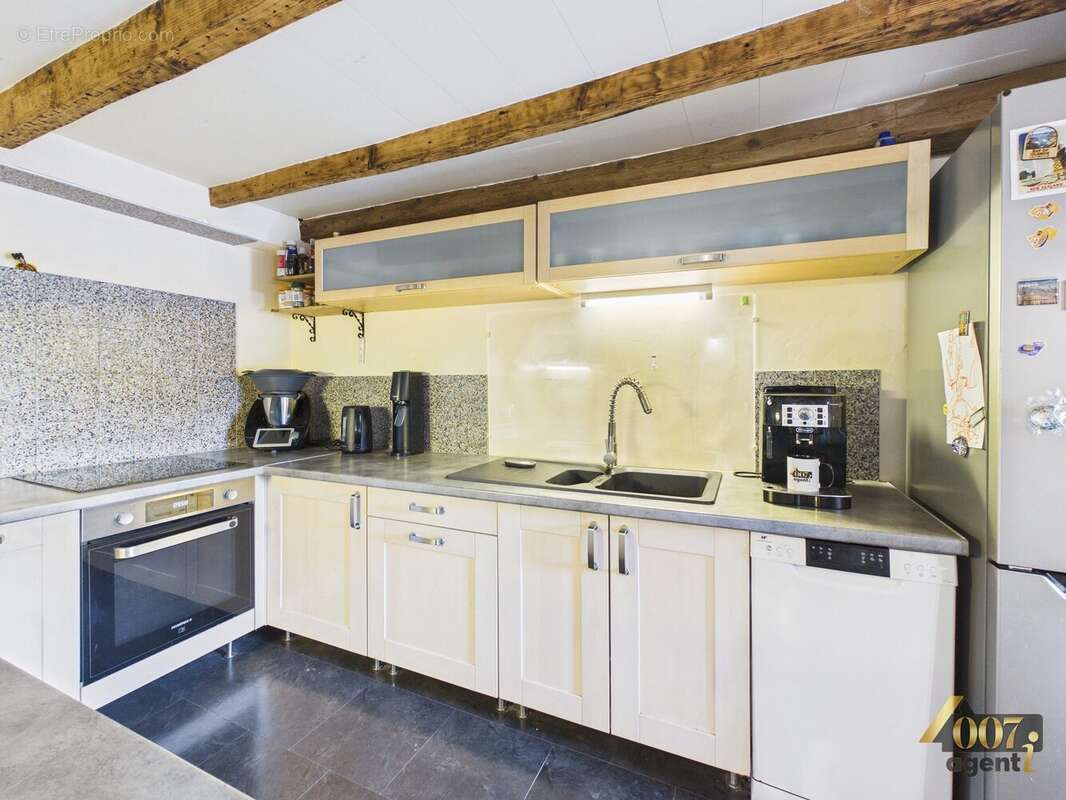 Maison à LES MOLLETTES