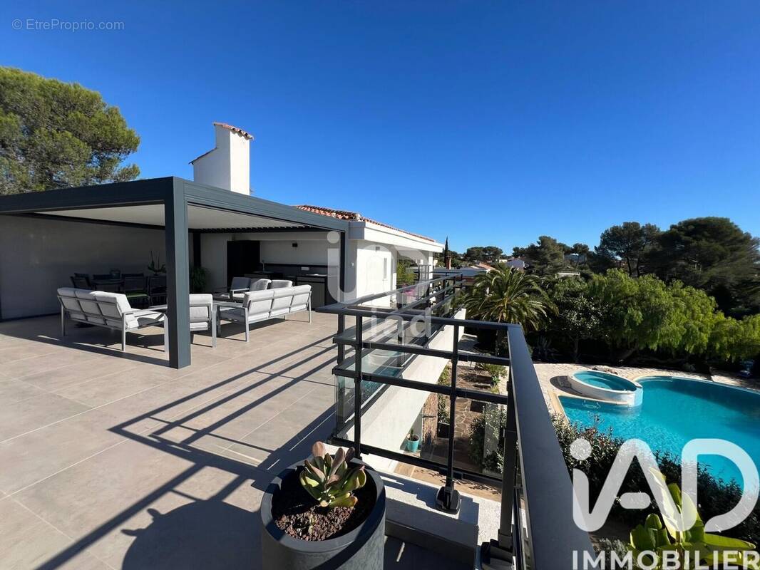 Photo 1 - Appartement à SAINT-RAPHAEL