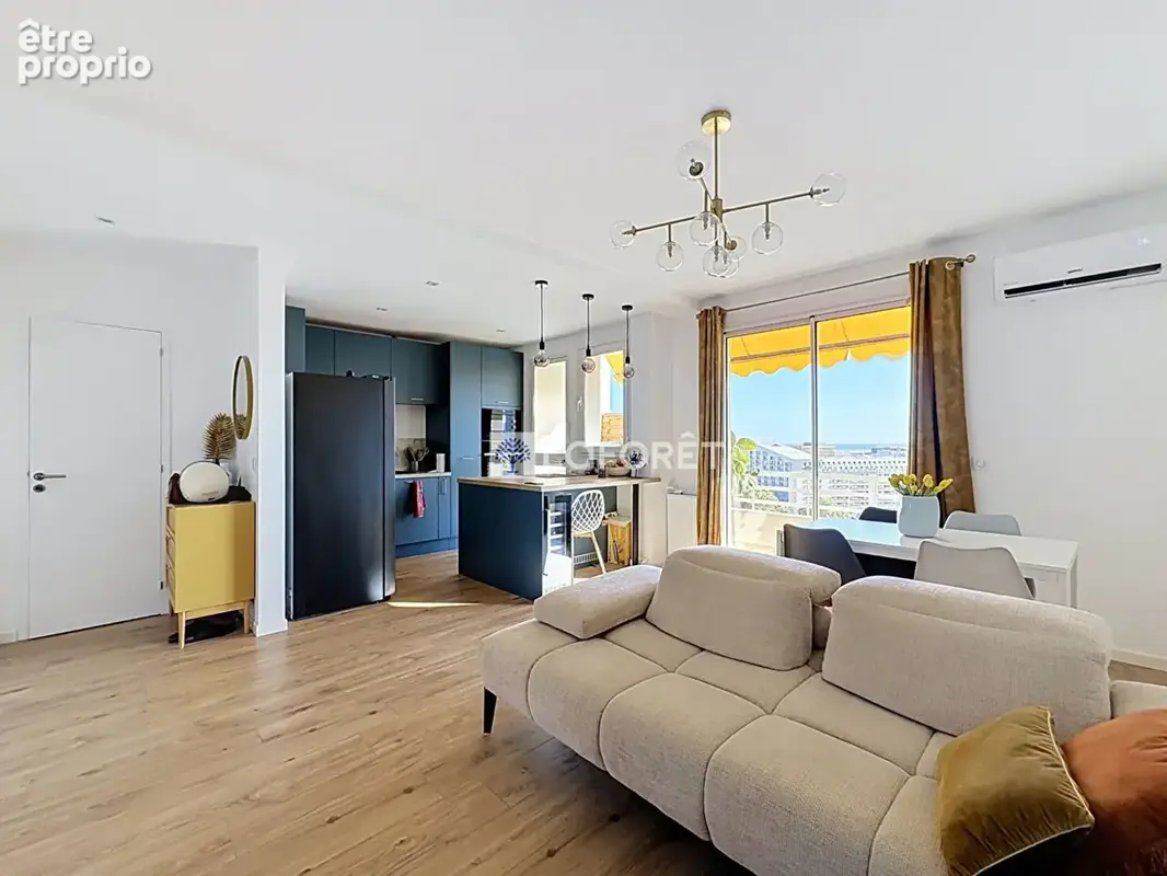T3 rénové de 58,02 m² avec terrasse de 18 m² et vue mer - photo 2