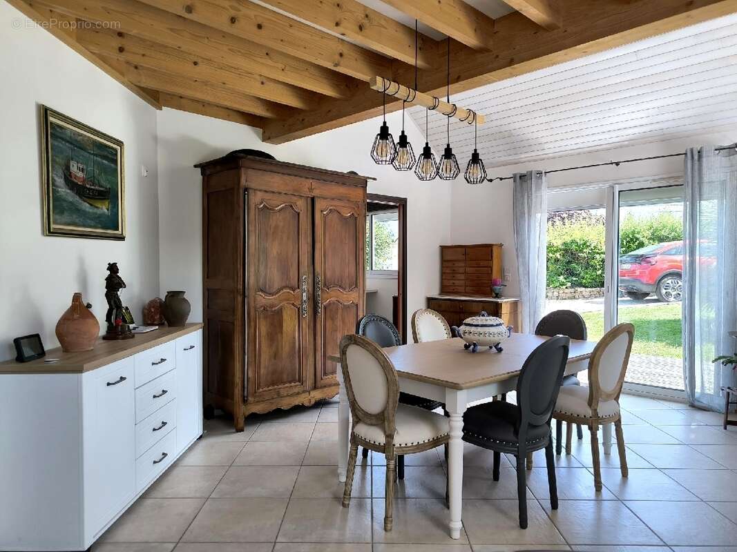 Maison à TILLY-SUR-SEULLES