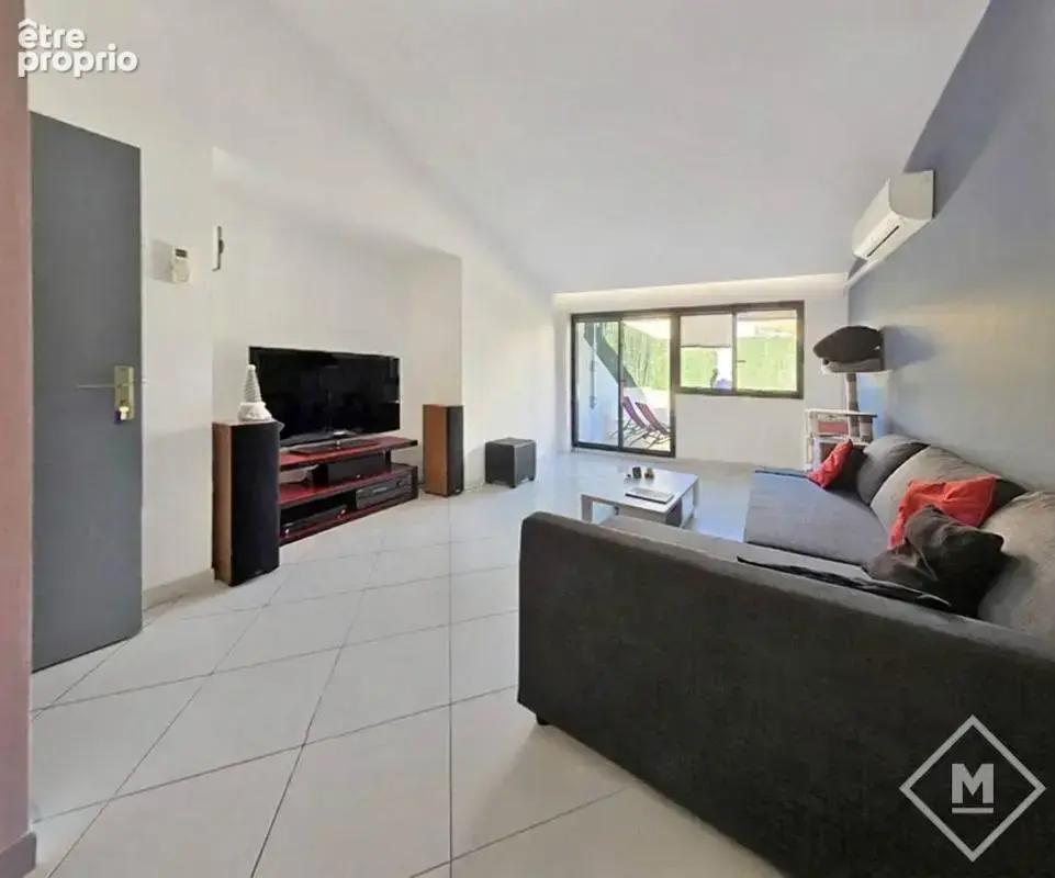 Vente appartement T4 dernier étage avec terrasse climatisation Marseille 6ème Paradis/Vauban - photo 4