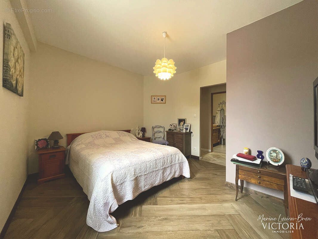 Maison à FIGANIERES