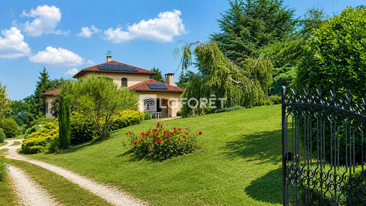 Maison Eveux 4 pièce(s) 130 m2 - 2381m2 terrain - photo 16