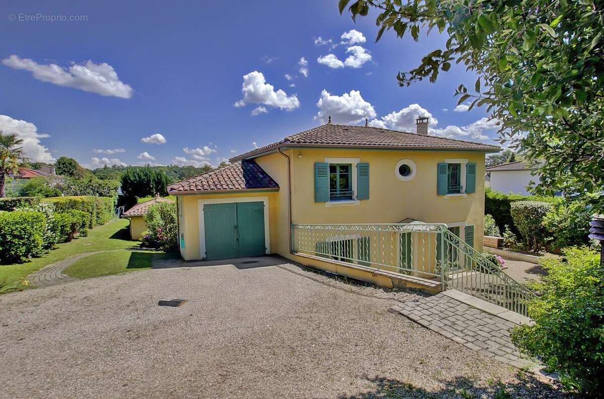 Maison familiale 5 chambres sur un magnifique terrain - photo 18