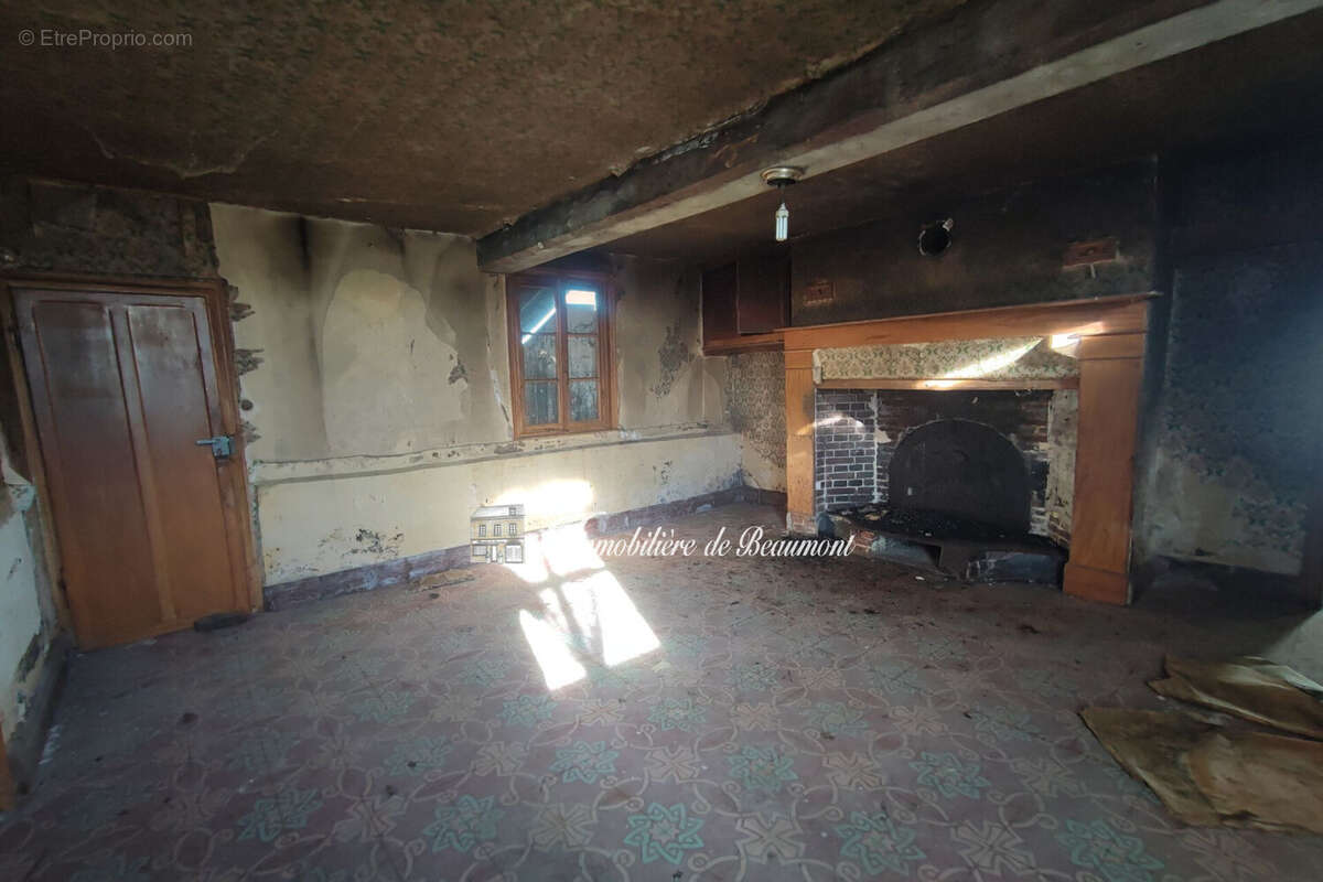 Maison à BEAUMONT-LE-ROGER