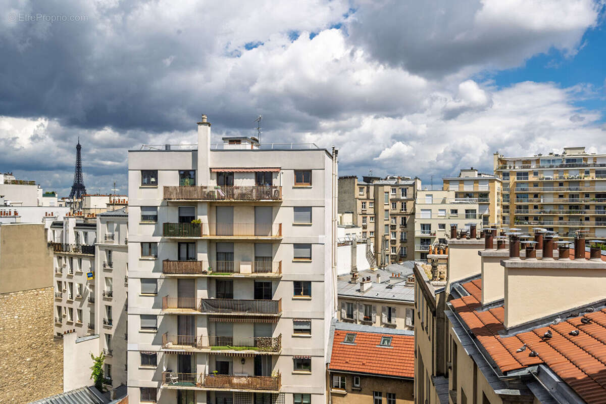 Appartement à PARIS-15E