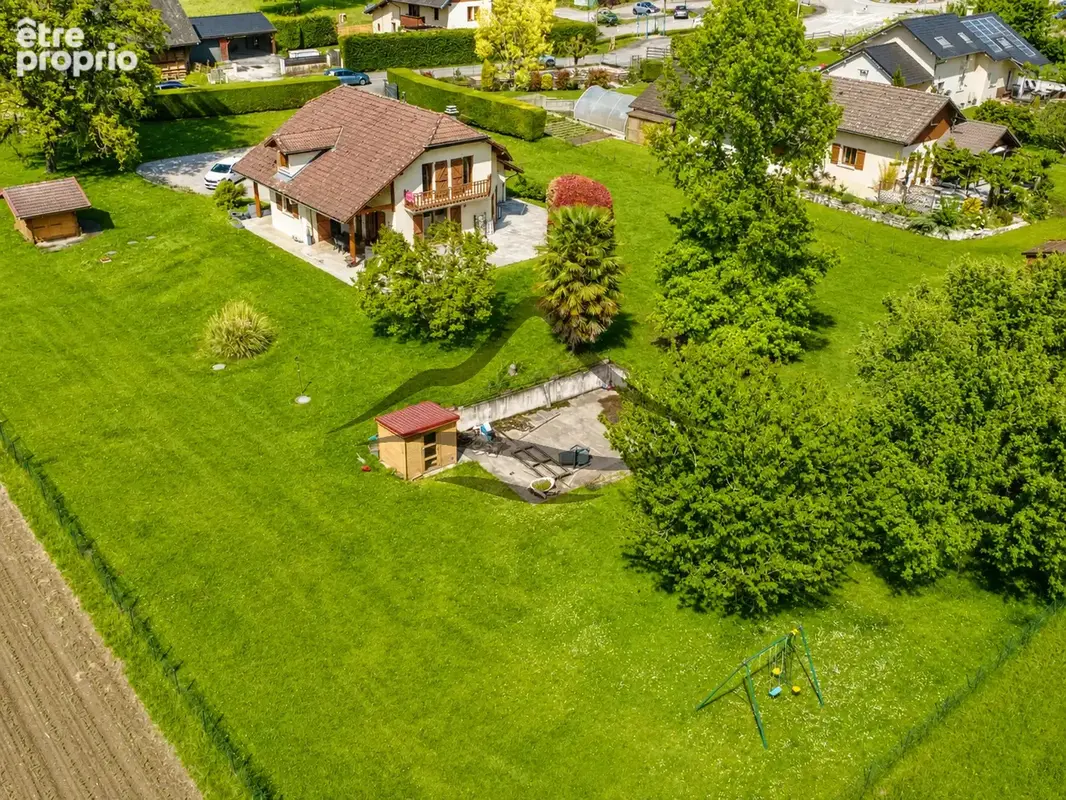 Maison 5 pièces de 134m2 sur 3400m2 de terrain constructible à Saint-Girod - photo 11