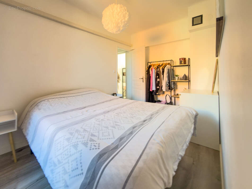 Appartement à LA LONDE-LES-MAURES